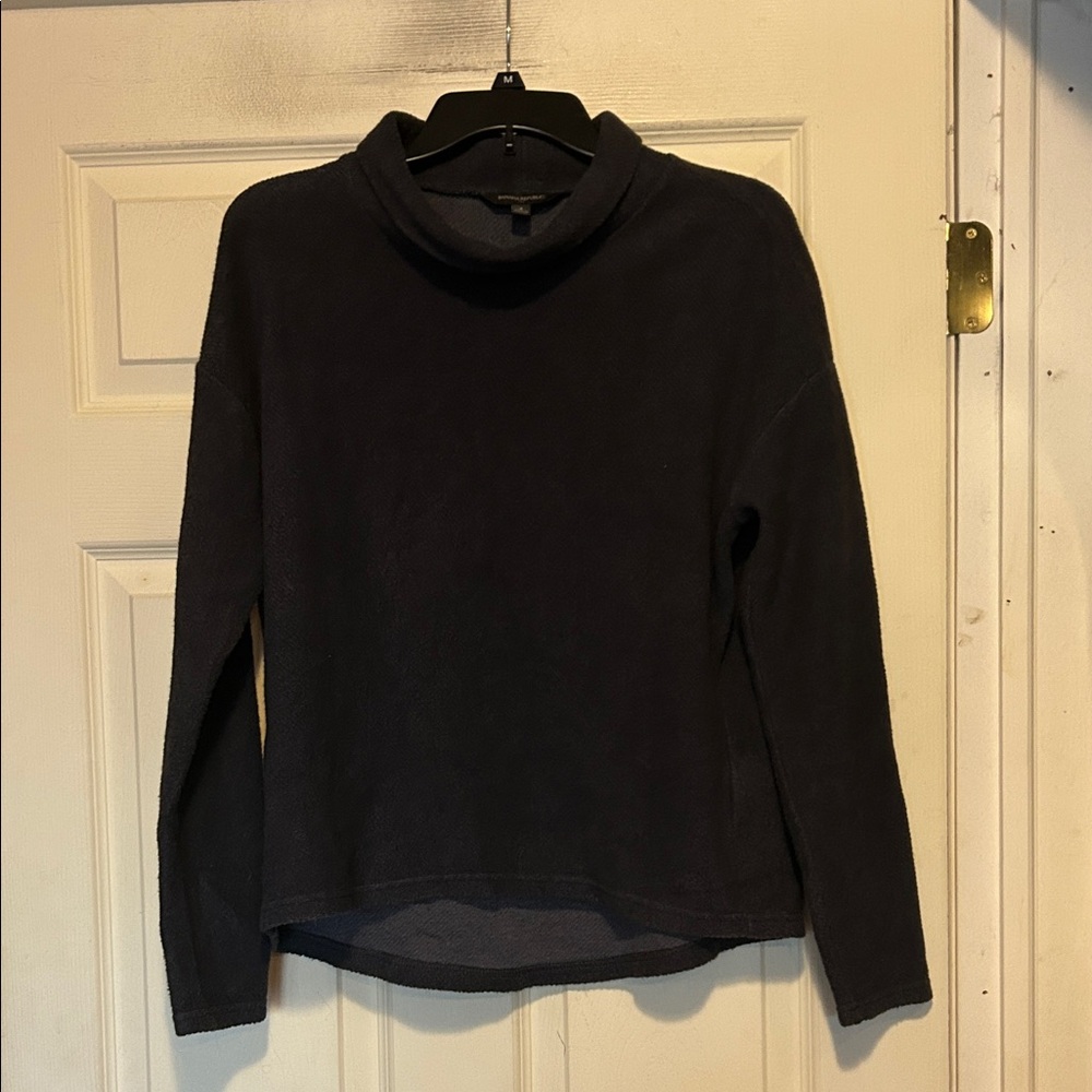 Banana Republic Gray Pullover Size Small